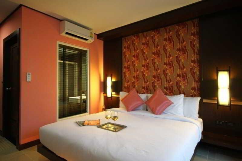 Aparthotel Ratana Hill Patong Exterior foto